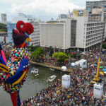 Decisão da Justiça Federal do Rio de Janeiro concluiu que não há risco de confusão entre o clube de futebol e o tradicional bloco carnavalesco pernambucano, apesar do uso comum do termo “Galo”.
