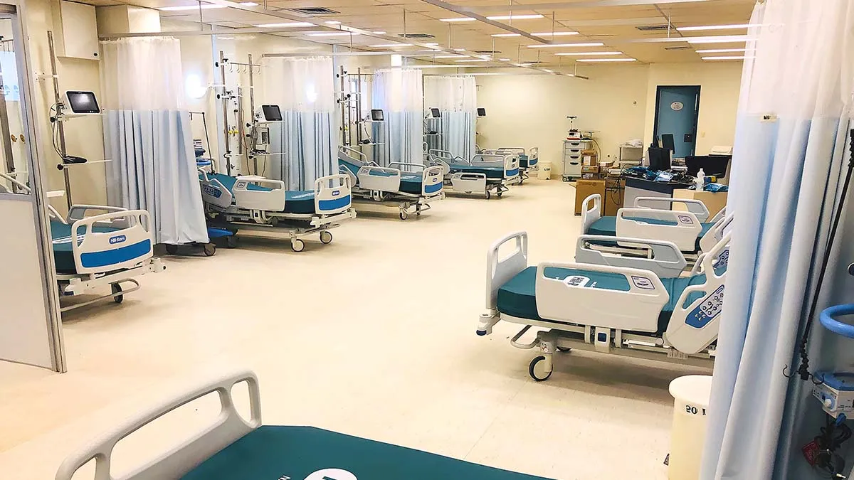 Operadora terá de arcar com custos de internação em UTI após urgência médica, apesar da existência de cláusula de carência prevista no contrato
